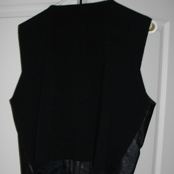 Women's black leather vest, Field Gear brand, medium - Picture 3 of 3